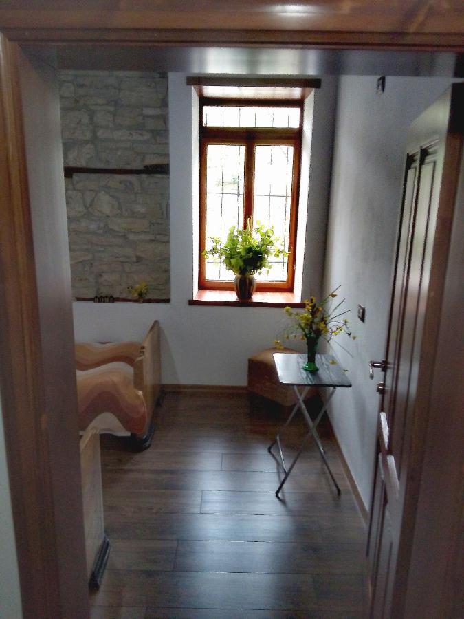 Ruols Guesthouse Gjirokastra Kültér fotó